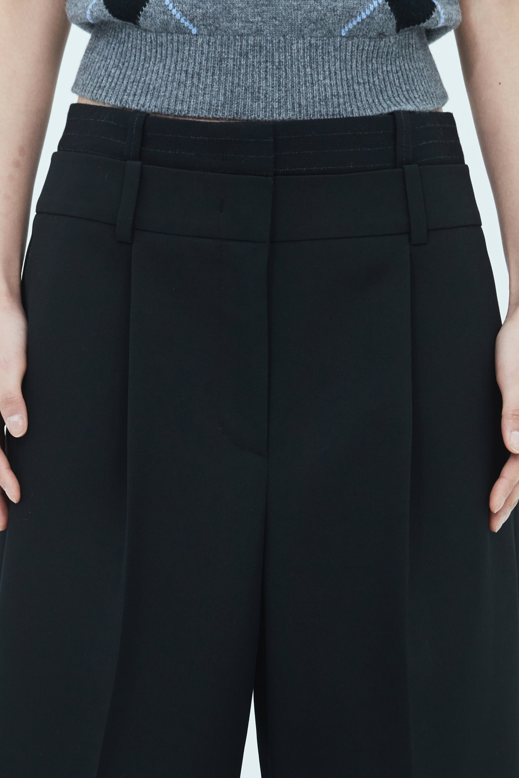 JUUN.J Double Waisted Wool Pants - Black