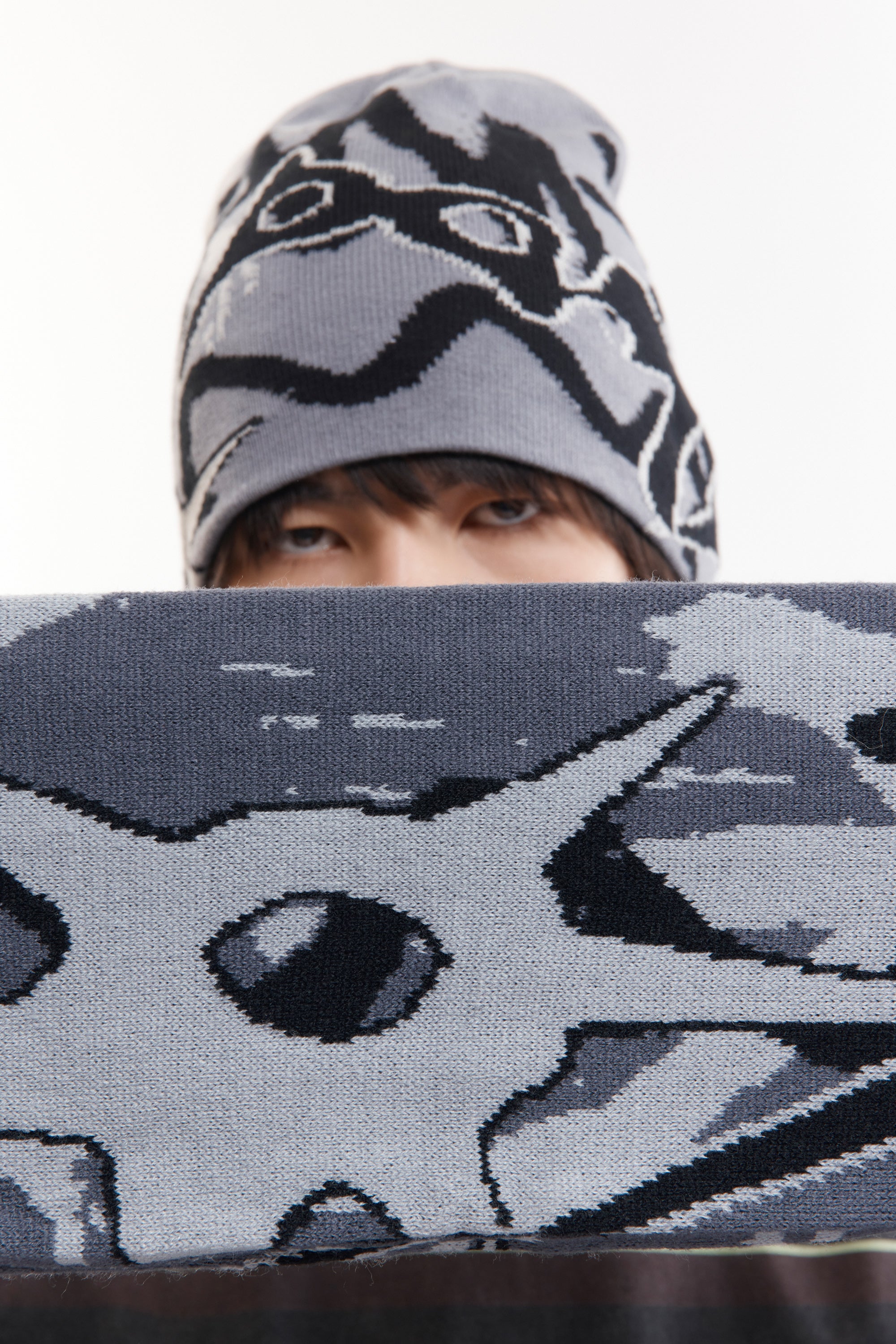 Multi Shot Urchin Bonnet Scarf - Grey