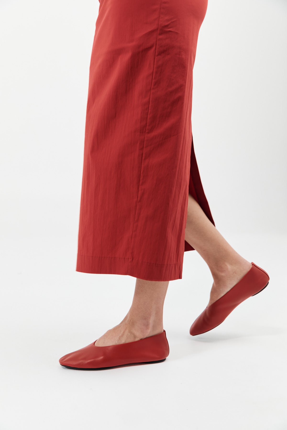ST. AGNI Soft Glove Ballet Flat - Rosso