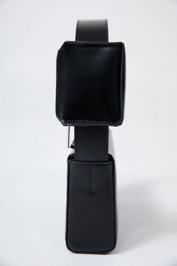 ST. AGNI Petit Pouch Bag - Black