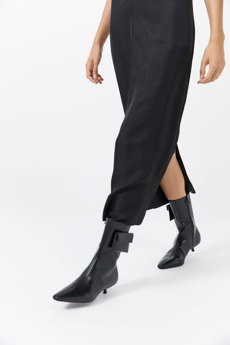 ST. AGNI Petit Pouch Boot