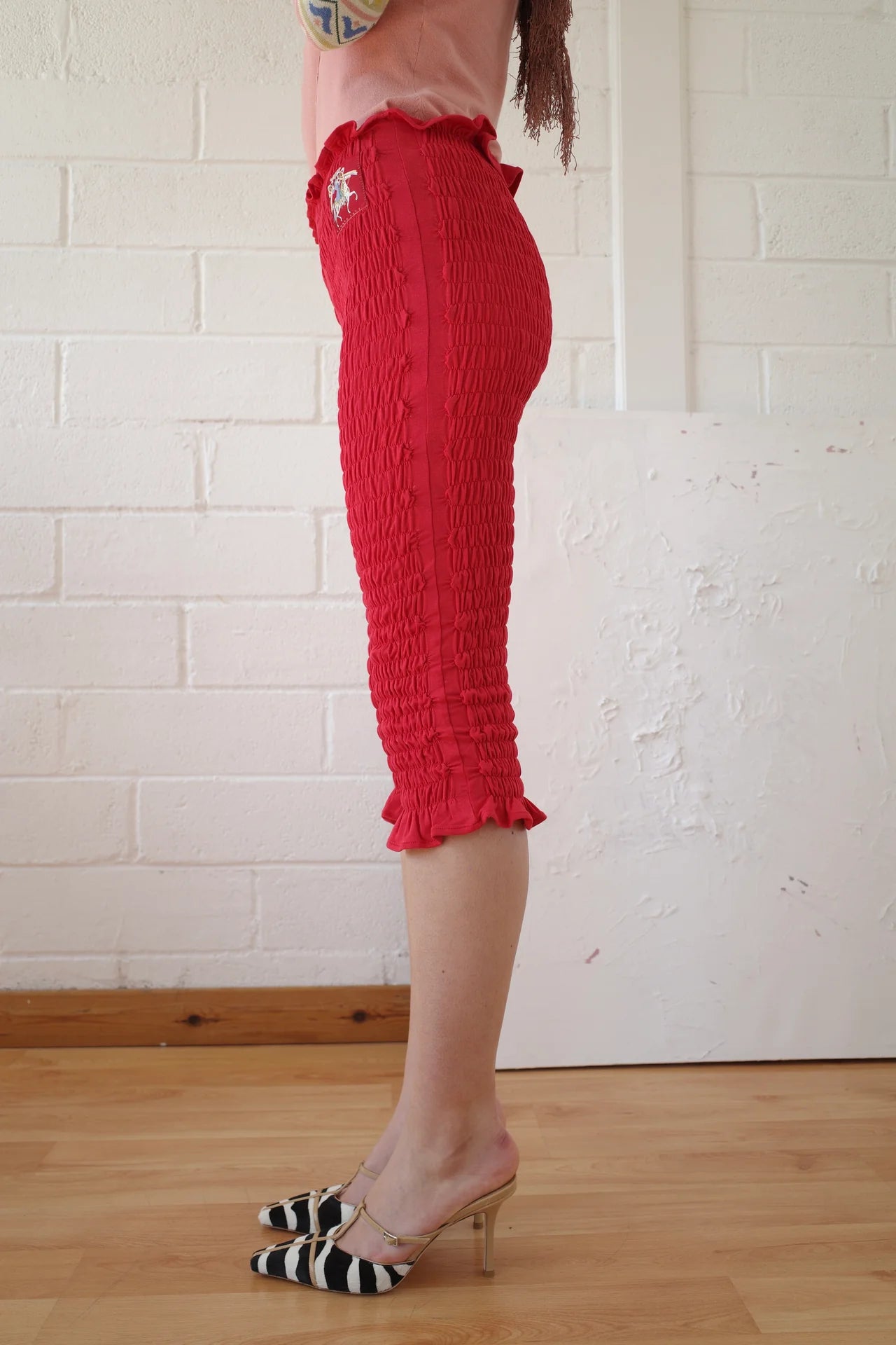 CONNER IVES Shirred Capri Trousers - Red