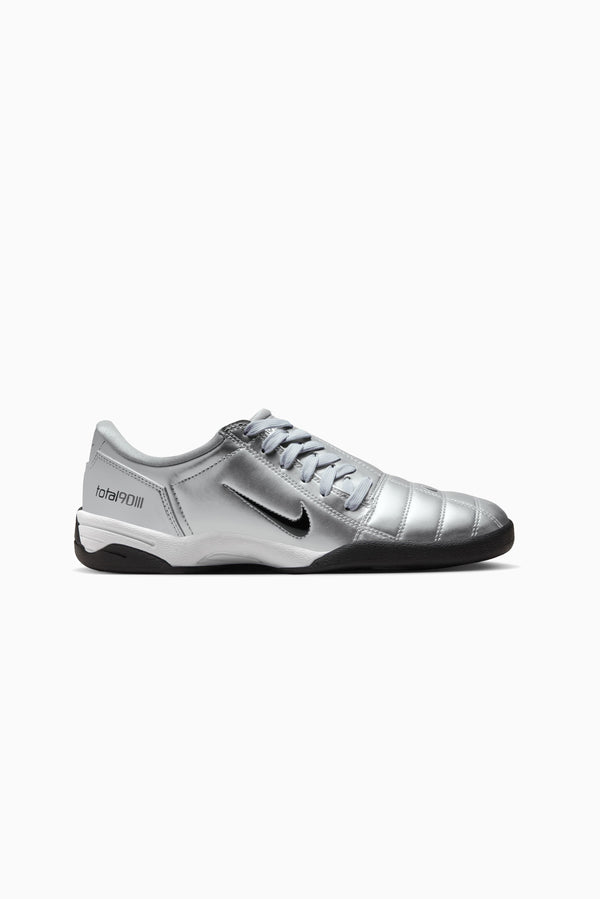 Total 90 - Metallic Silver/Black-University Red