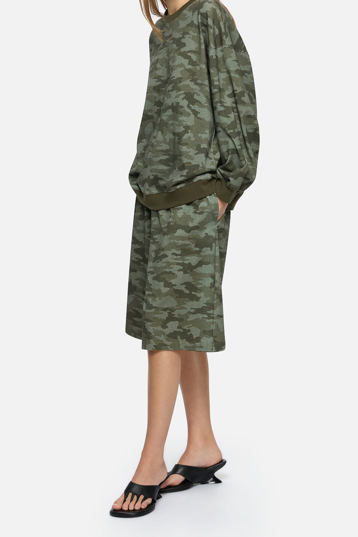 Indi Sweater - Khaki