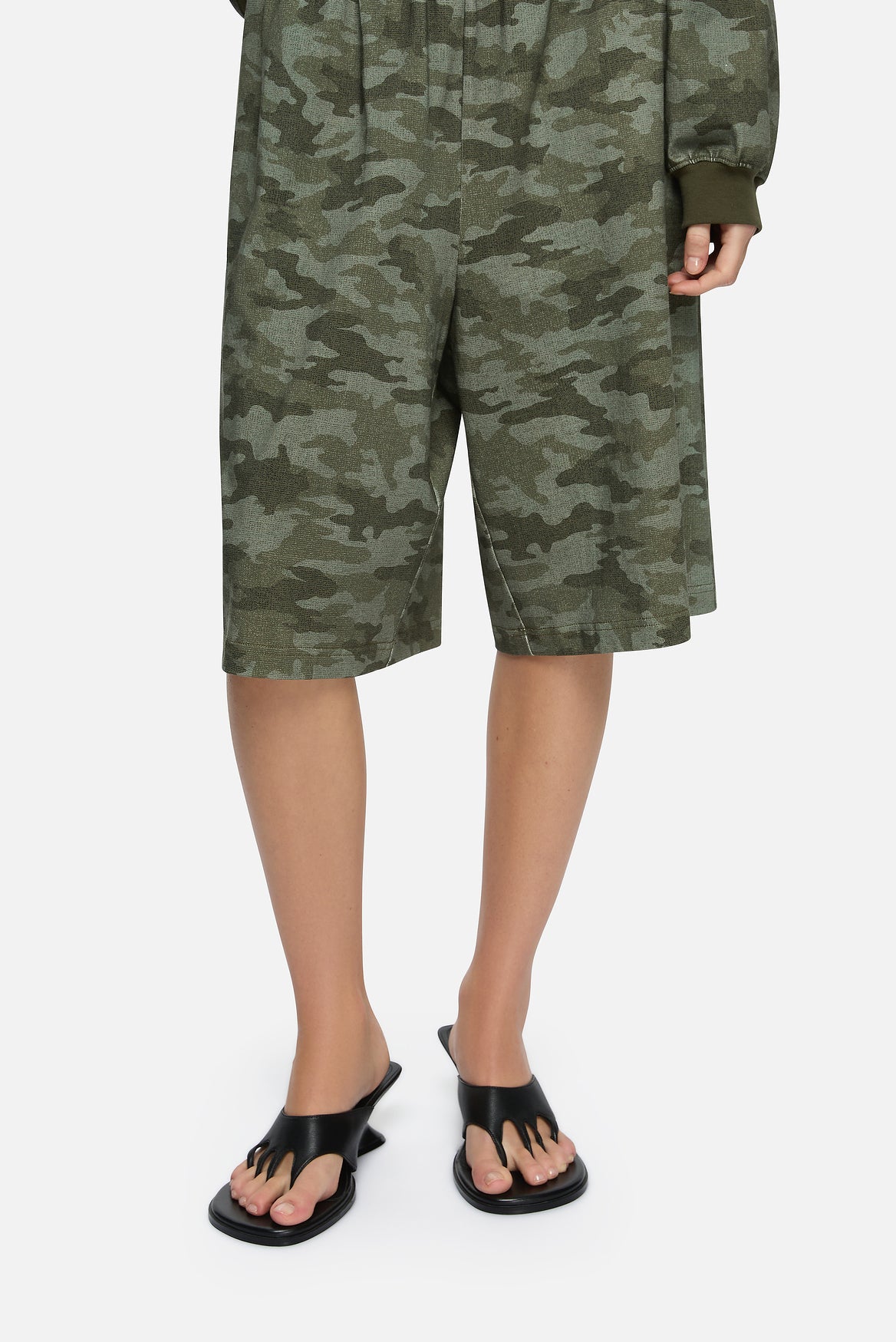 Indi Shorts - Khaki
