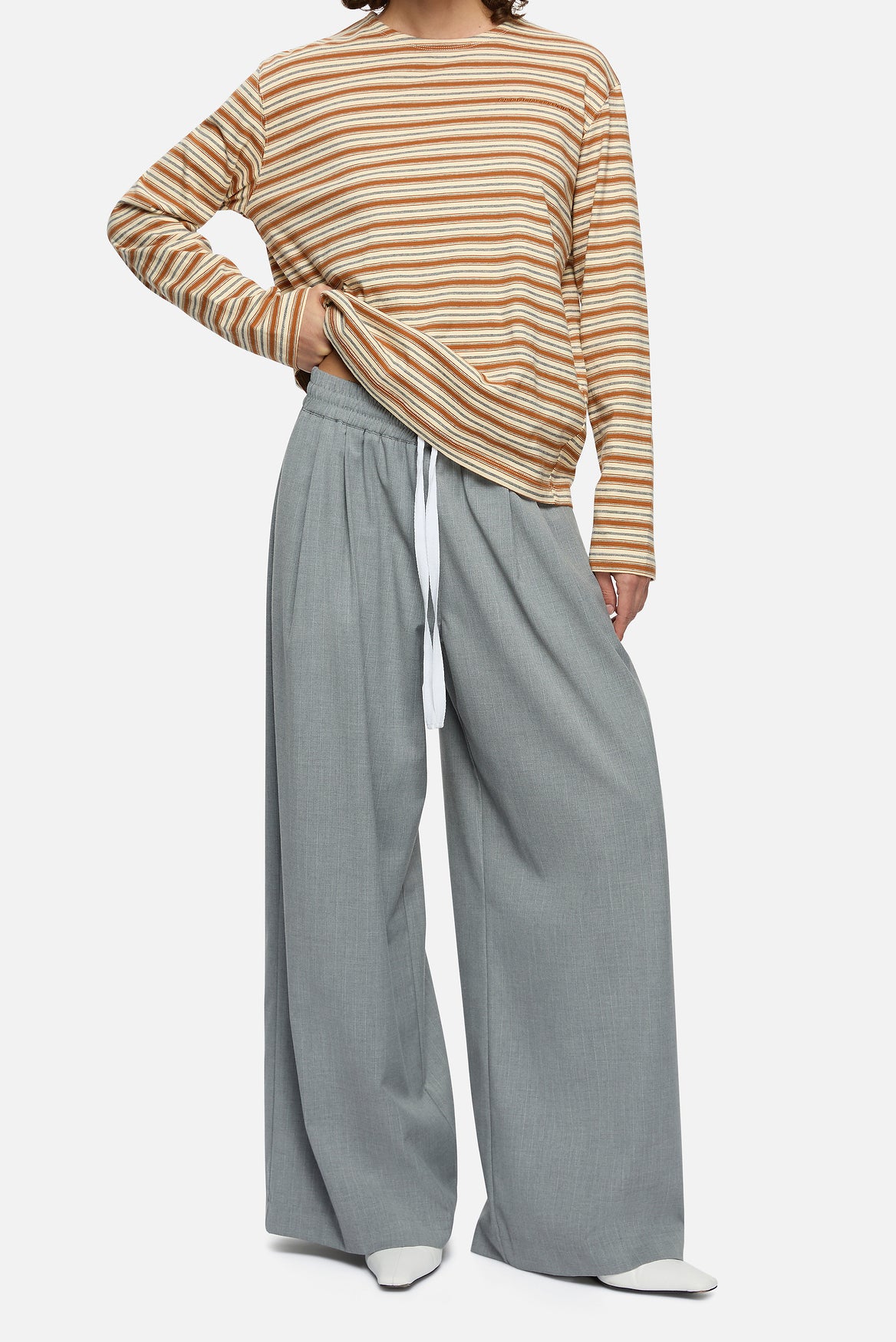 River Tee - Cream