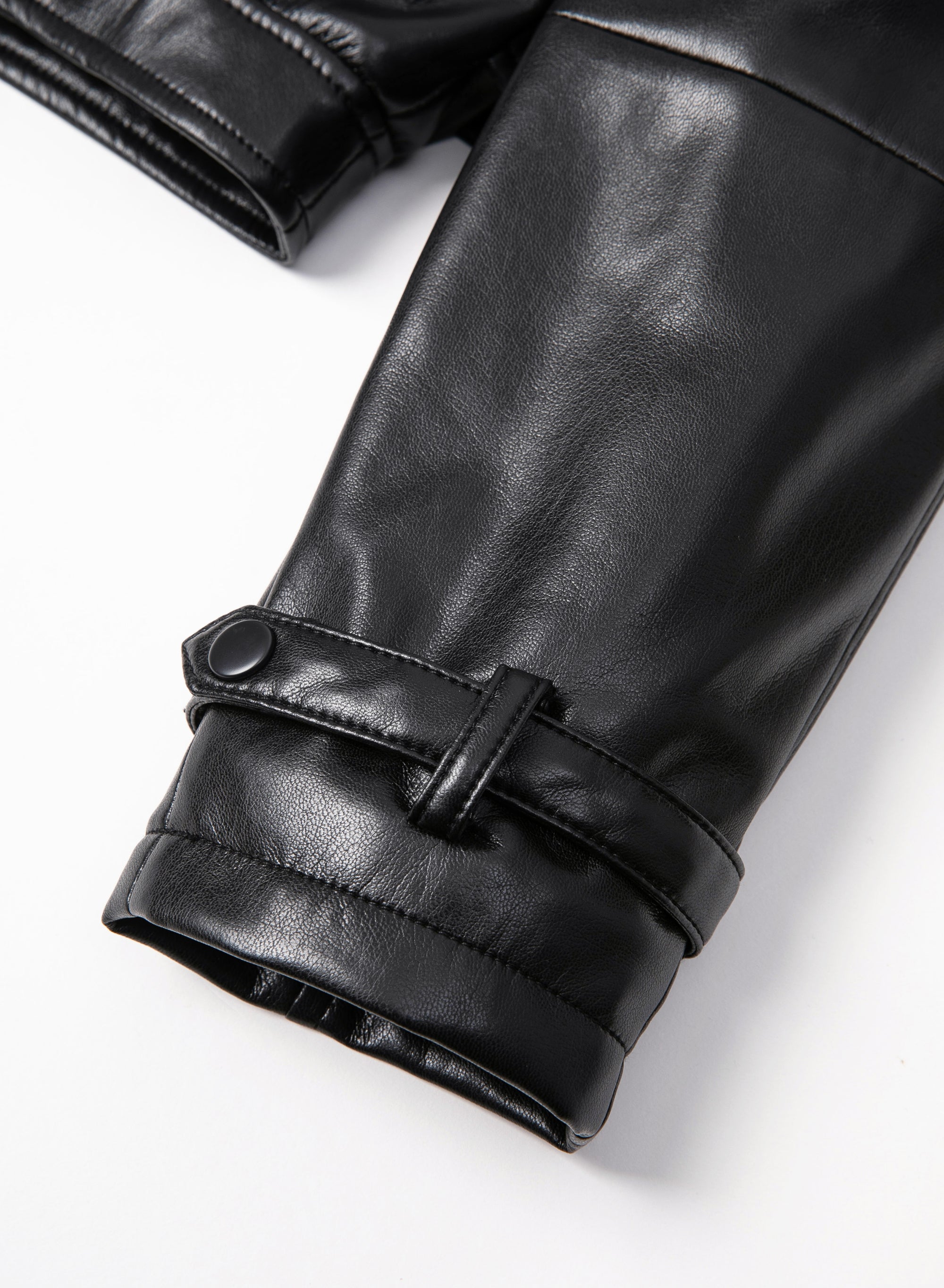 JAKKE Troop Jacket - Black