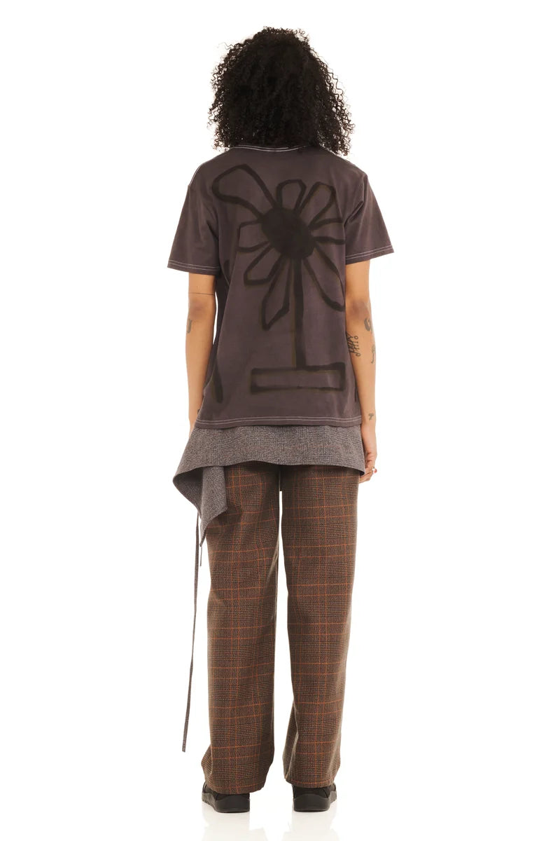 Painted Tee - Dark Charcoal Flower Pot