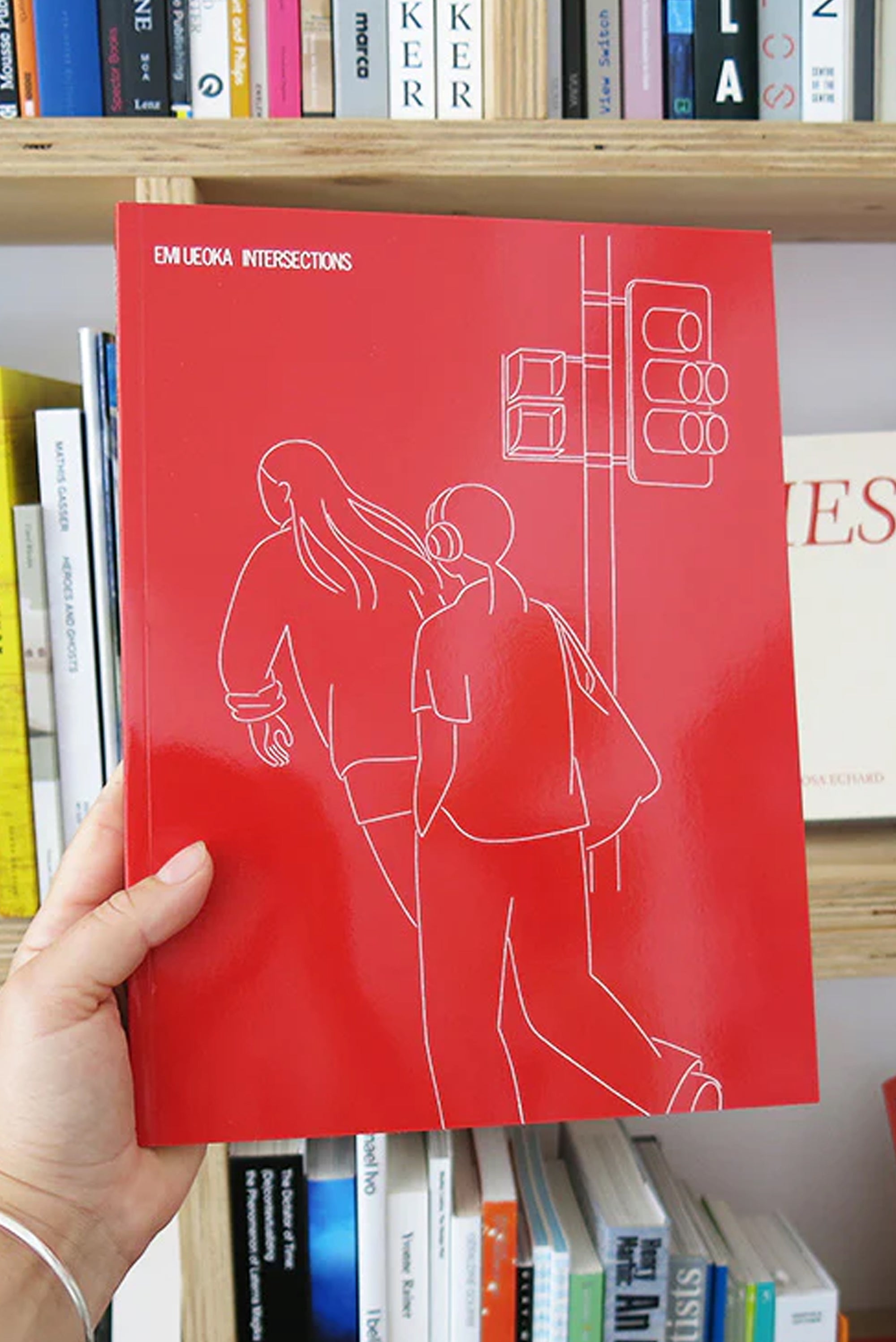 Emi Ueoka – Intersections