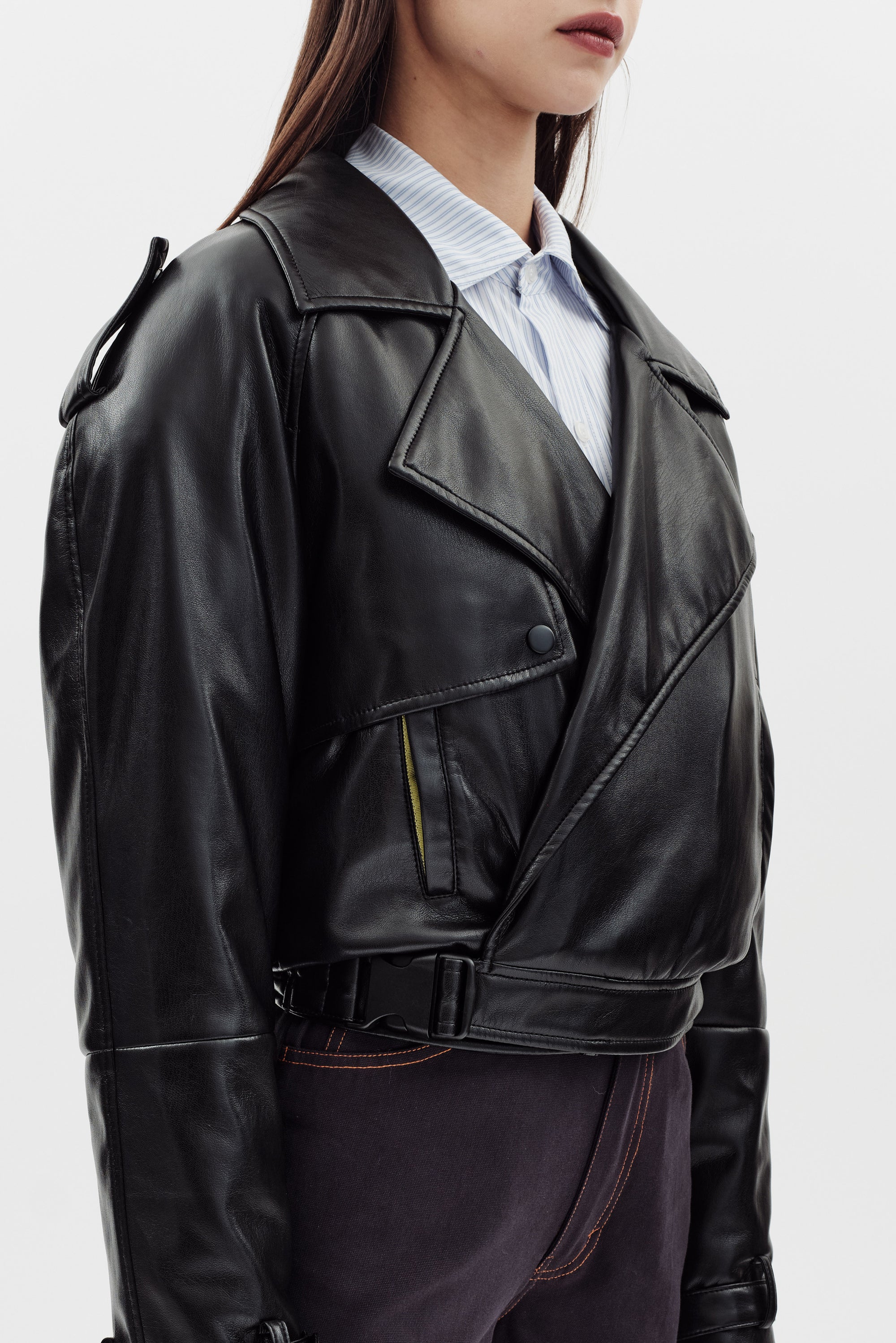 JAKKE Troop Jacket - Black
