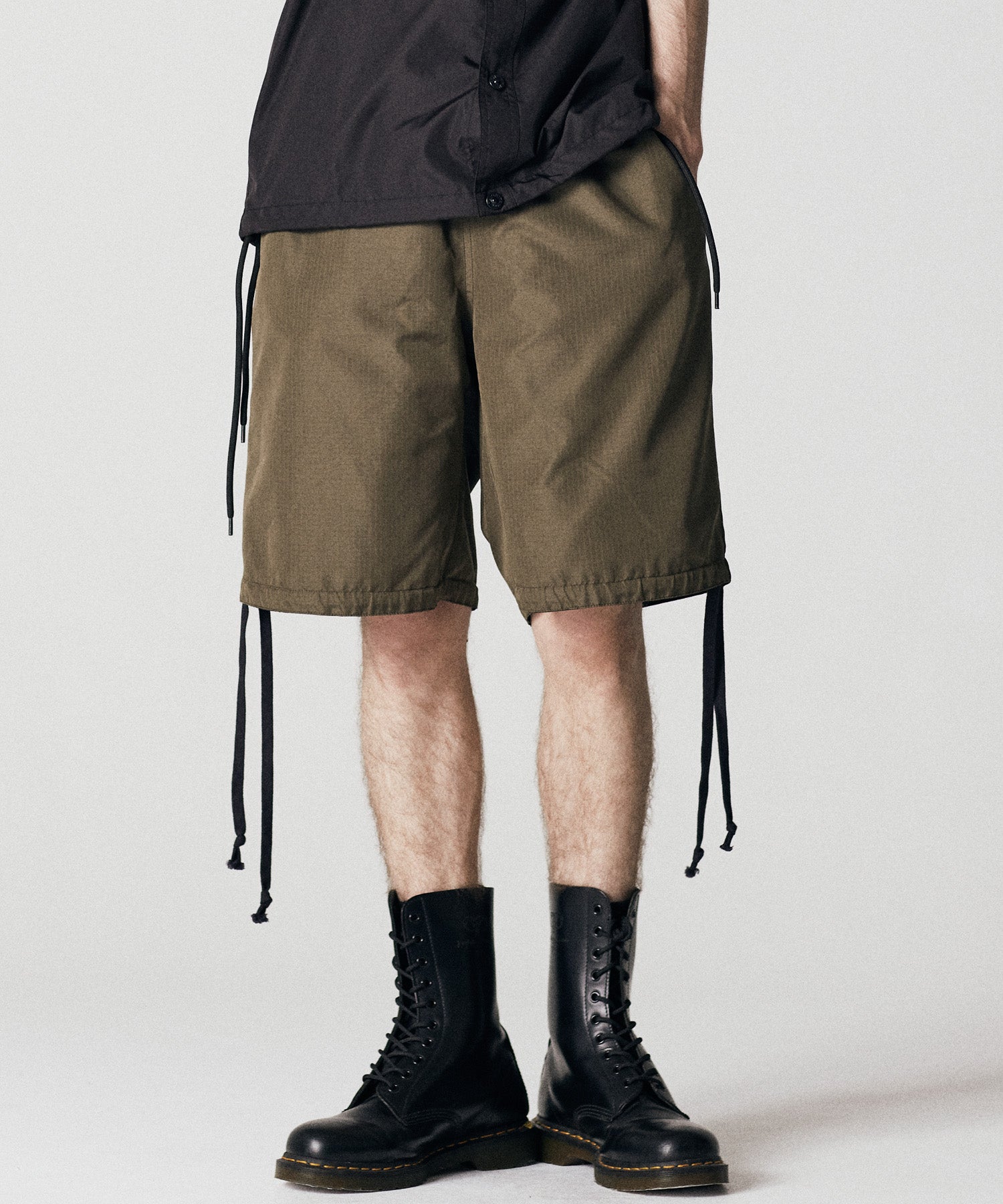 TAION Non Down Military Reversible Shorts