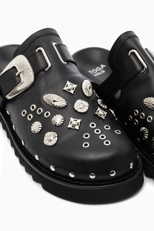 TOGA VIRILIS Eyelet Metal Sabot - Black Leather
