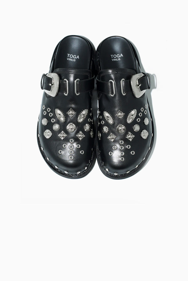 TOGA VIRILIS Eyelet Metal Sabot - Black Leather