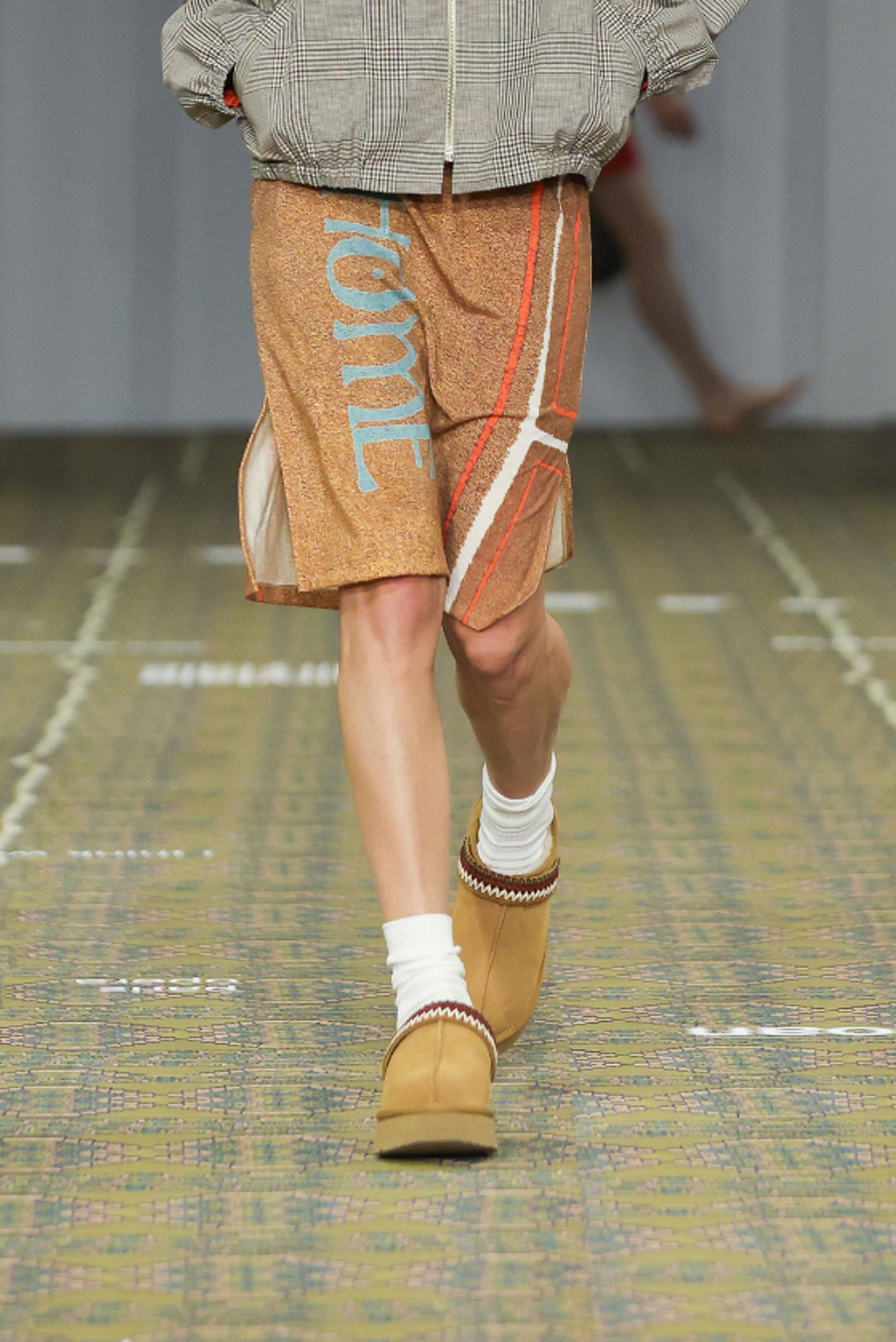 ALIX HIGGINS Home Skirt - Fawn