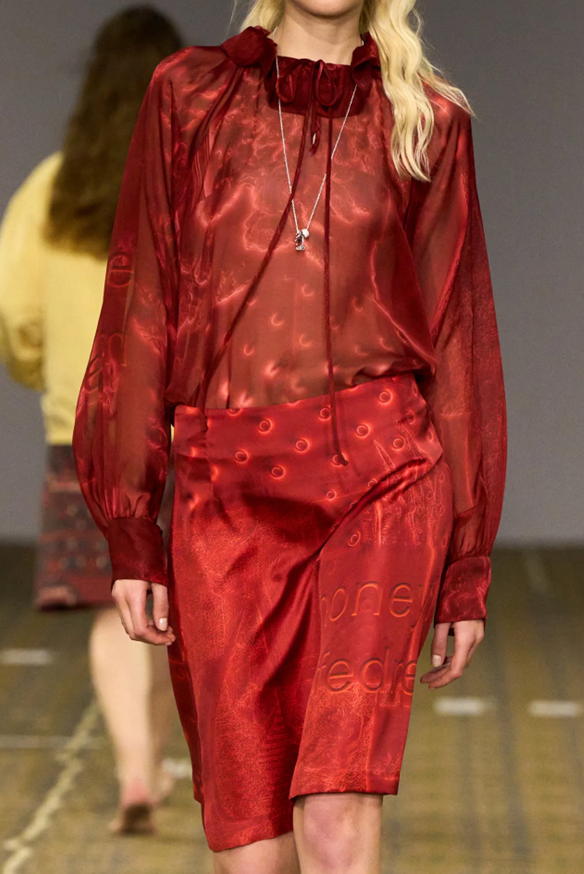 ALIX HIGGINS Poet Blouse - Red