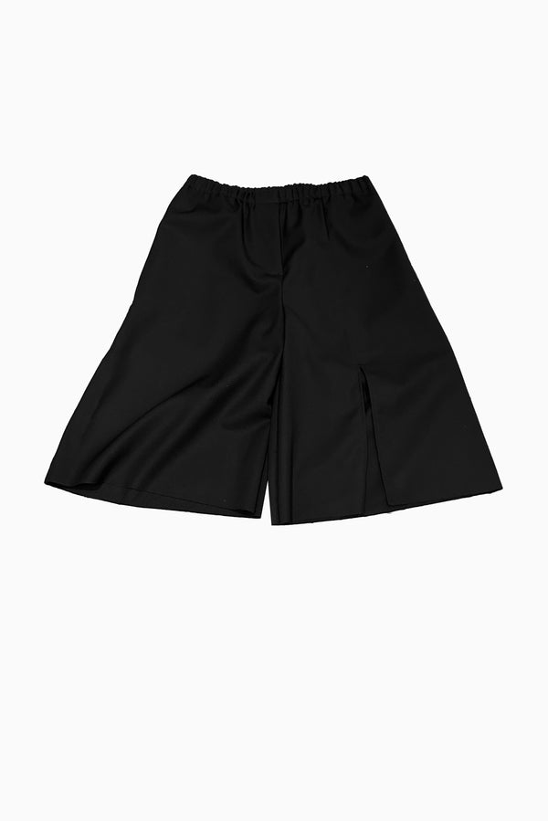 ALIX HIGGINS Split Shorts - Black