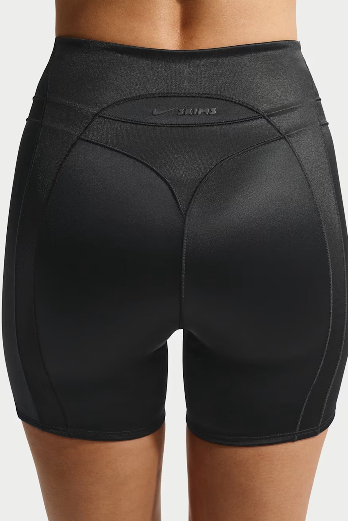 NikeSKIMS Satin Shine High-Waisted 5" Biker Shorts - Obsidian