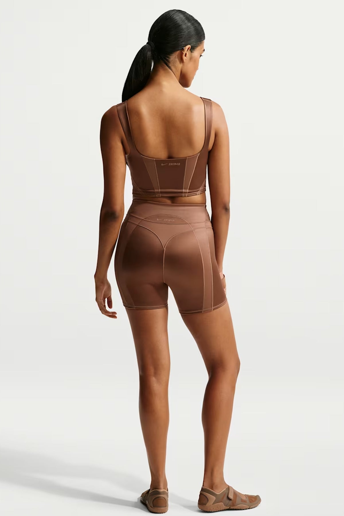 NikeSKIMS Satin Shine High-Waisted 5" Biker Shorts - Carob Brown