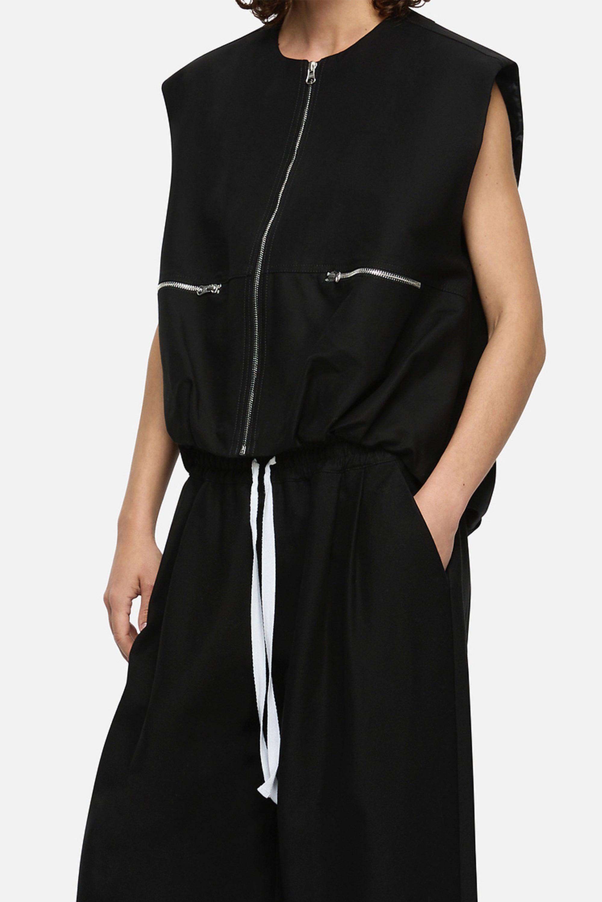Cosmo Vest - Black