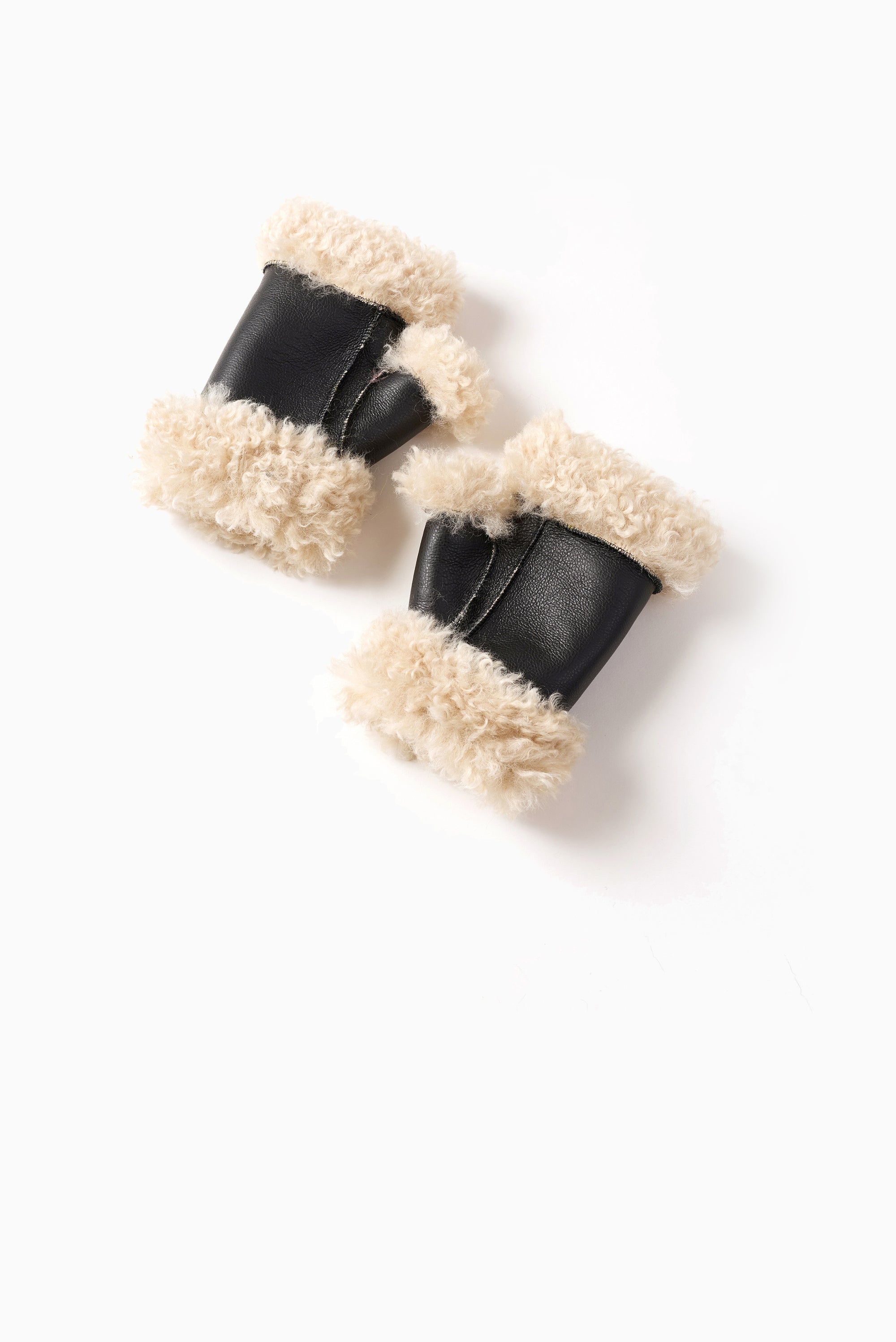 Sandy Glove - Black/Cream