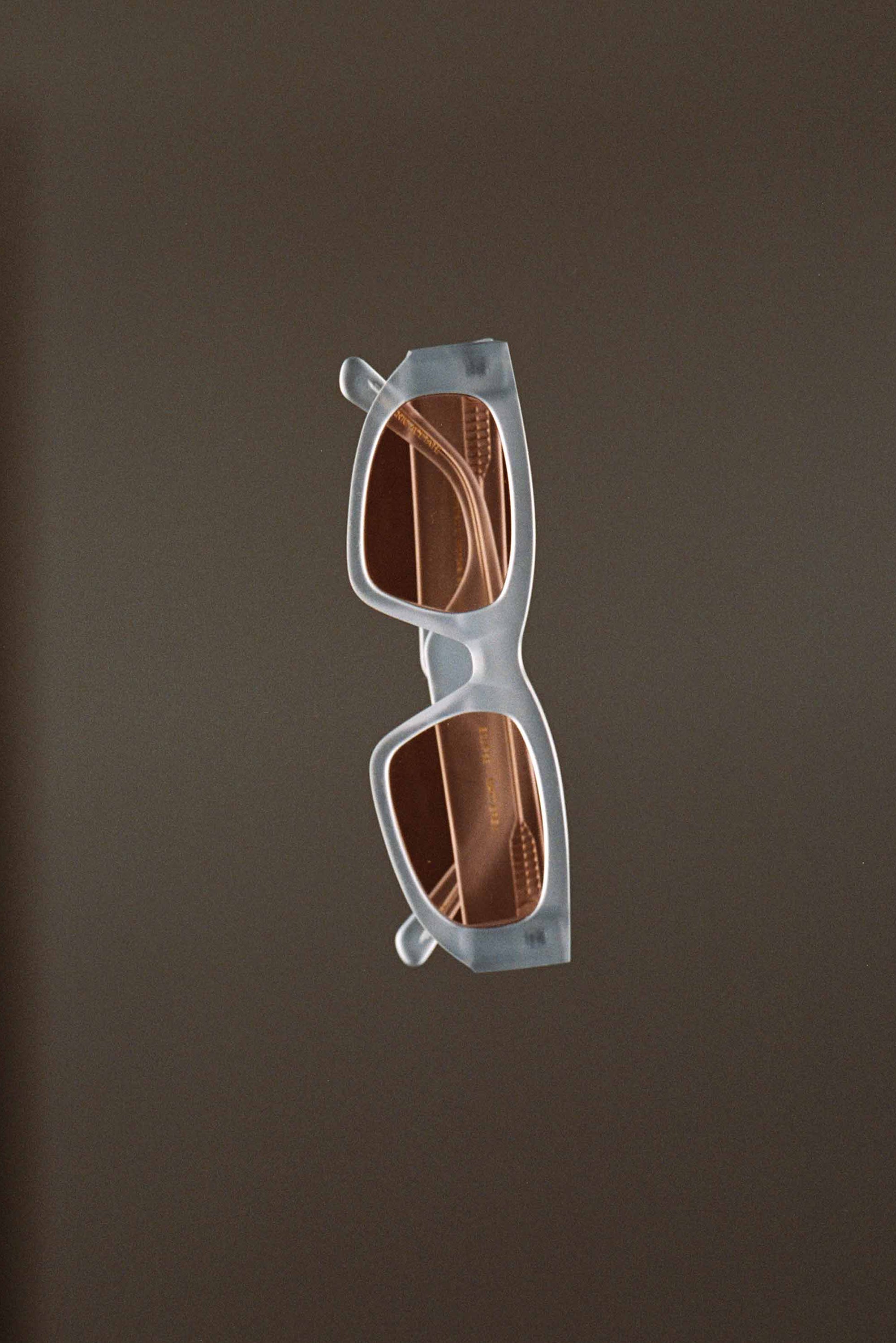 Eclipse Matt Grey - Orange Solid Lens