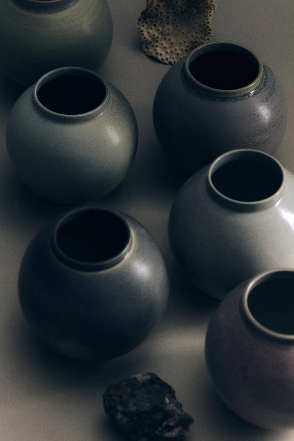 HOUSE EDITIONS Moon Jar, Tabletop - Apple Blossom