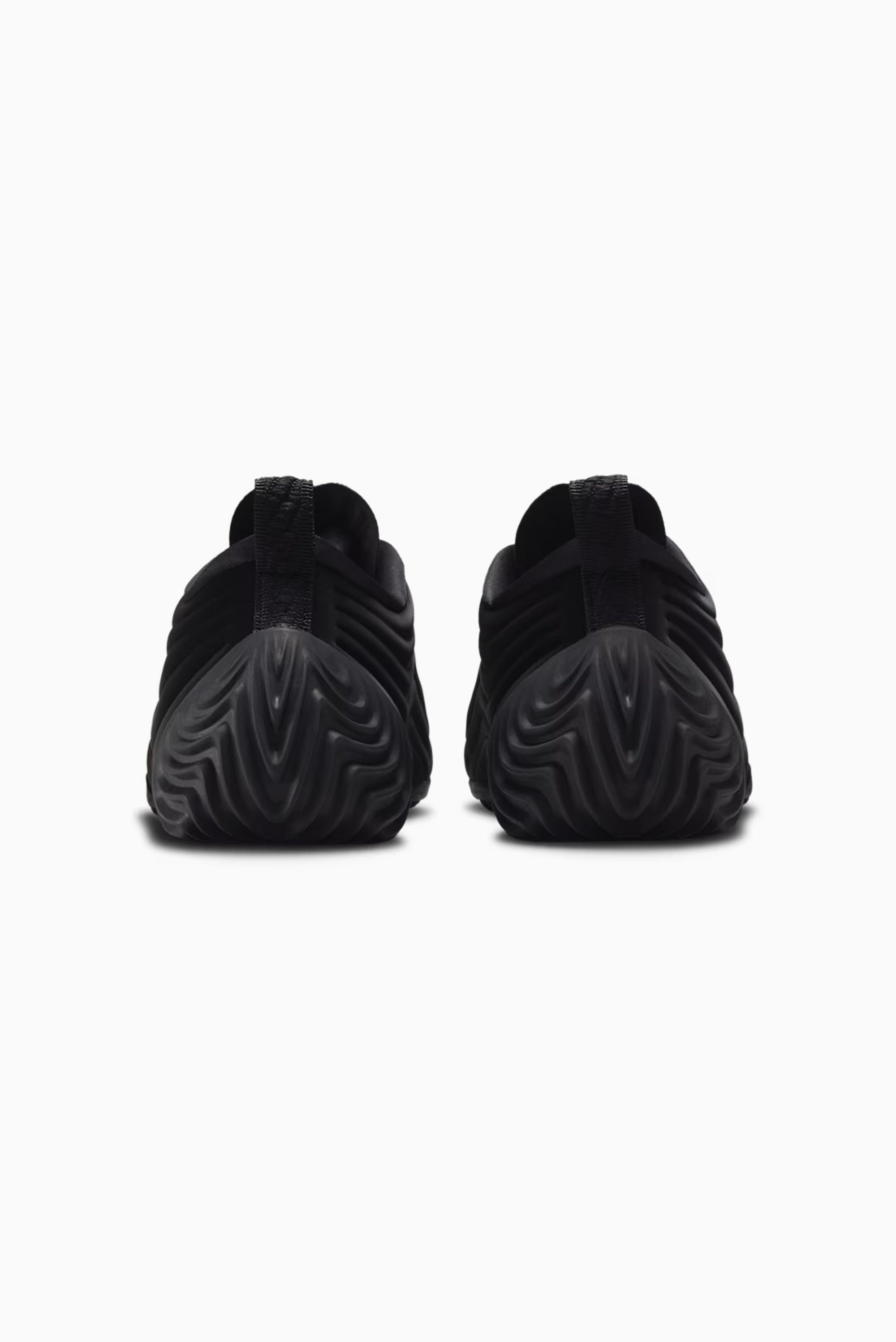 NIKE Astra Ultra - Black/Black