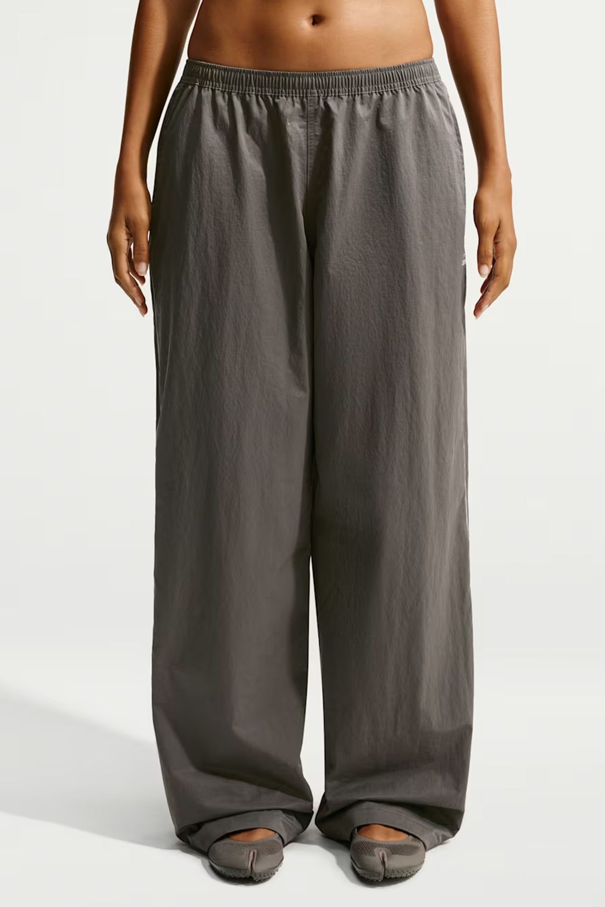NikeSKIMS Crunchy Nylon Wide Leg Pant - Boulder