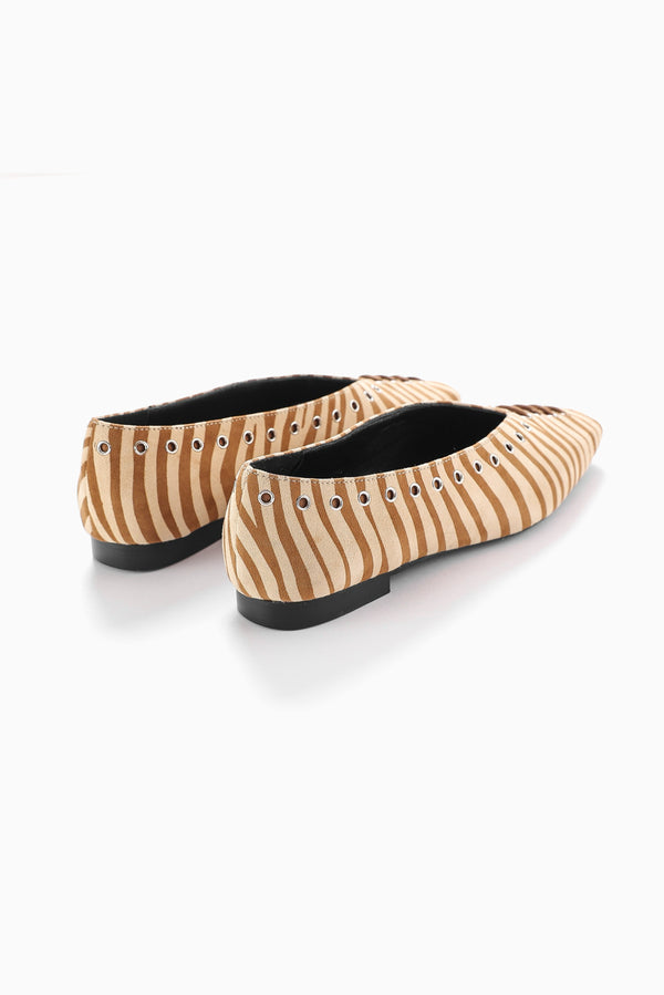 Odette Flat - Zebra