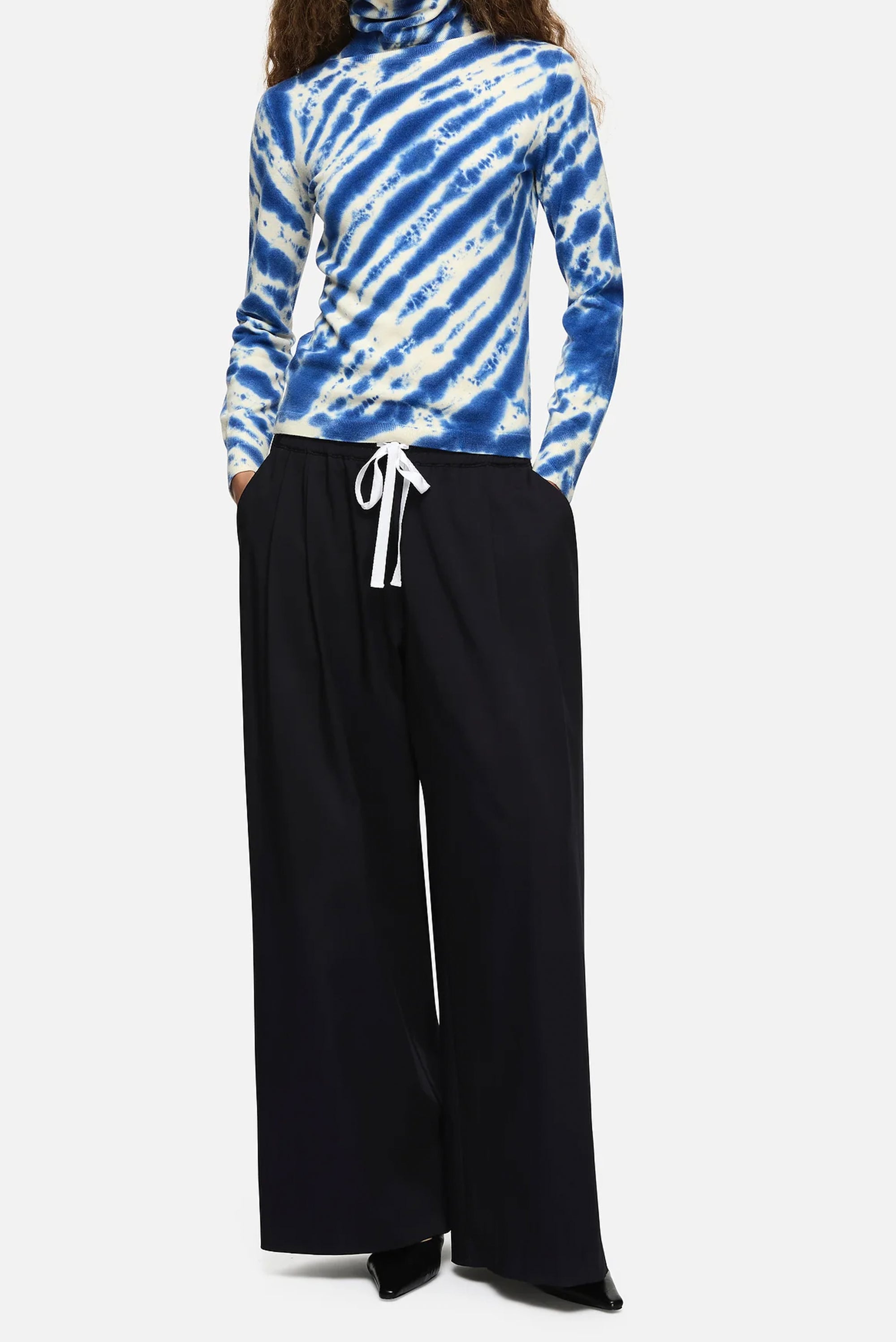 Paloma Turtleneck - Blue