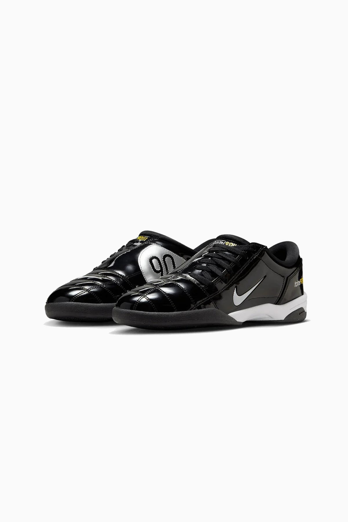 Total 90 - Black/White