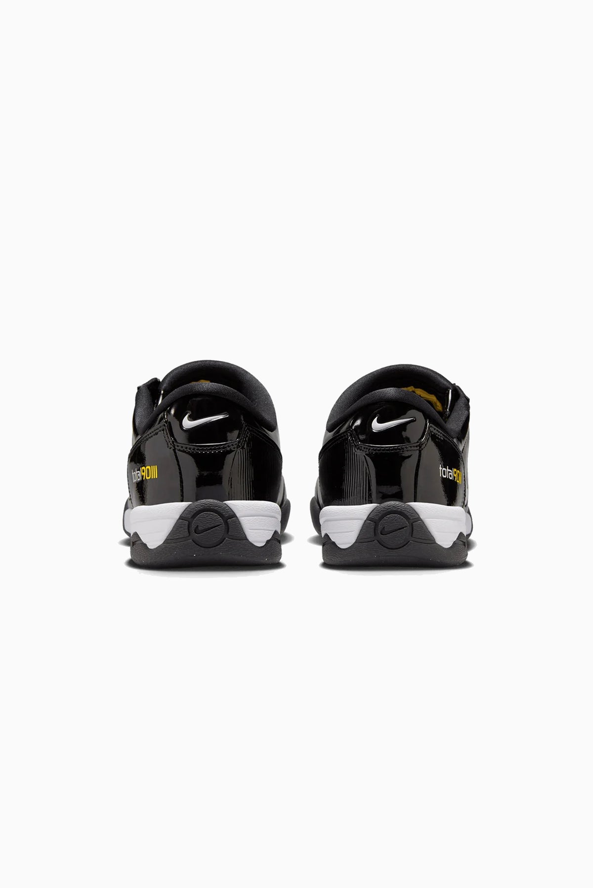 Total 90 - Black/White