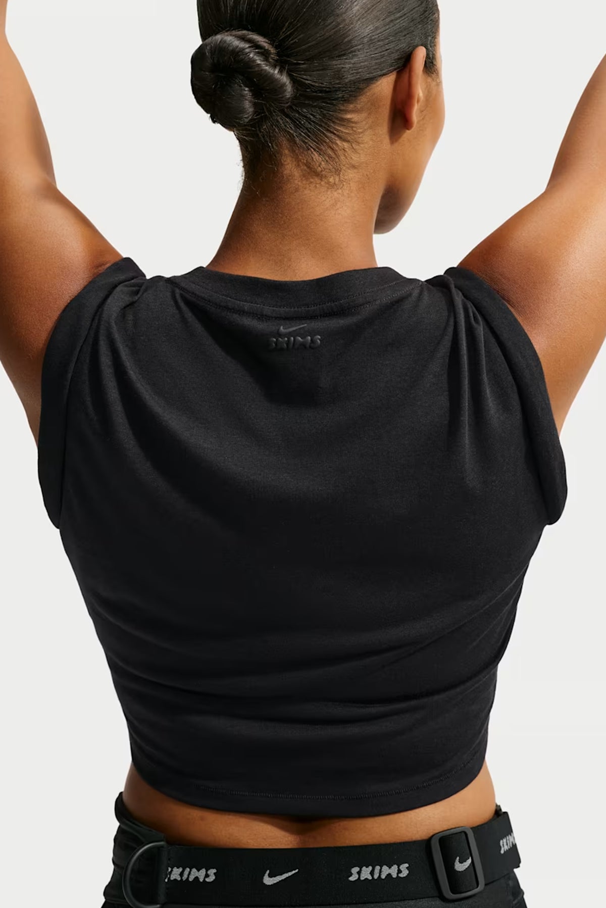 NikeSKIMS Performance Cotton Blend Cropped Twist Tank Top - Obsidian