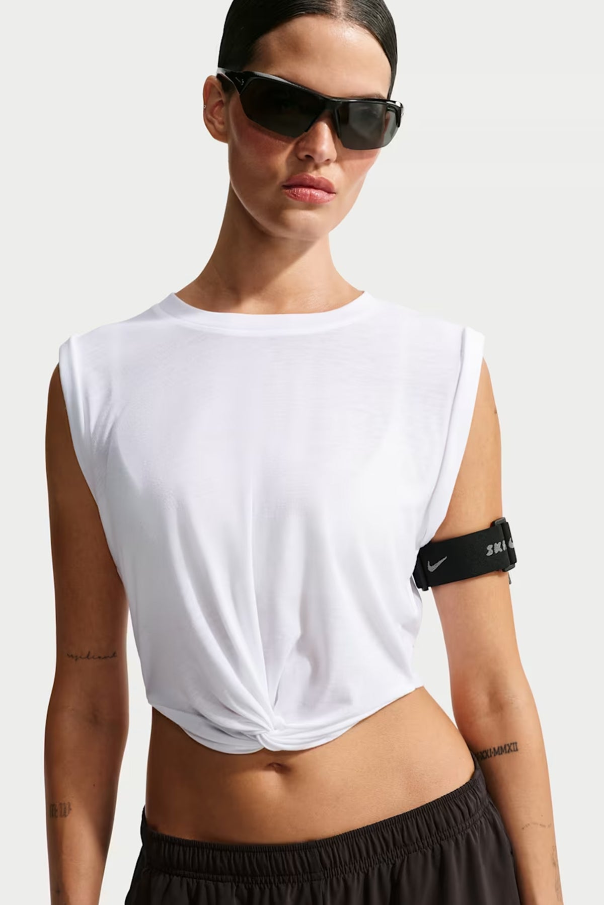 NikeSKIMS Performance Cotton Blend Cropped Twist Tank Top - Snow