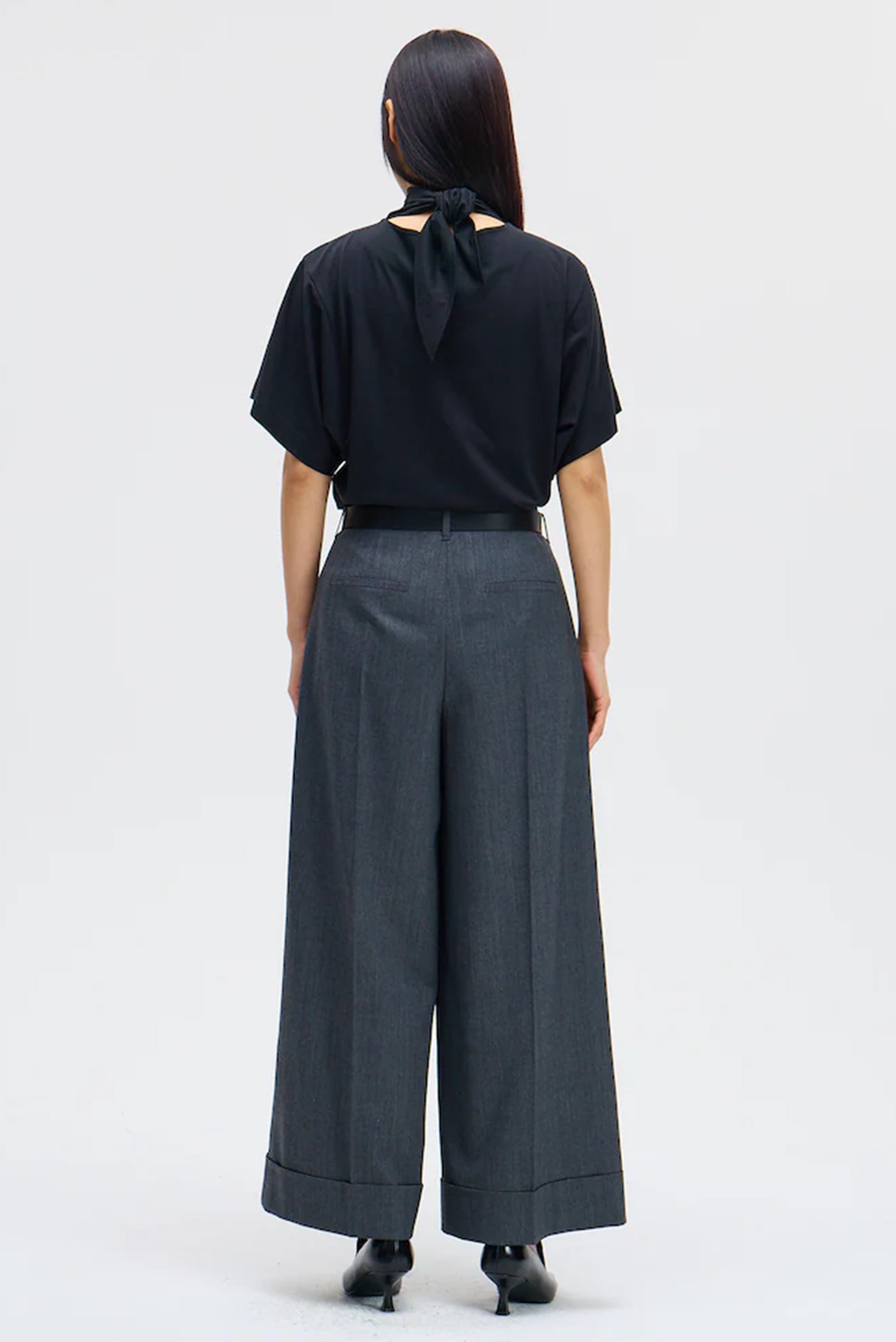 High Neck Tee - Black
