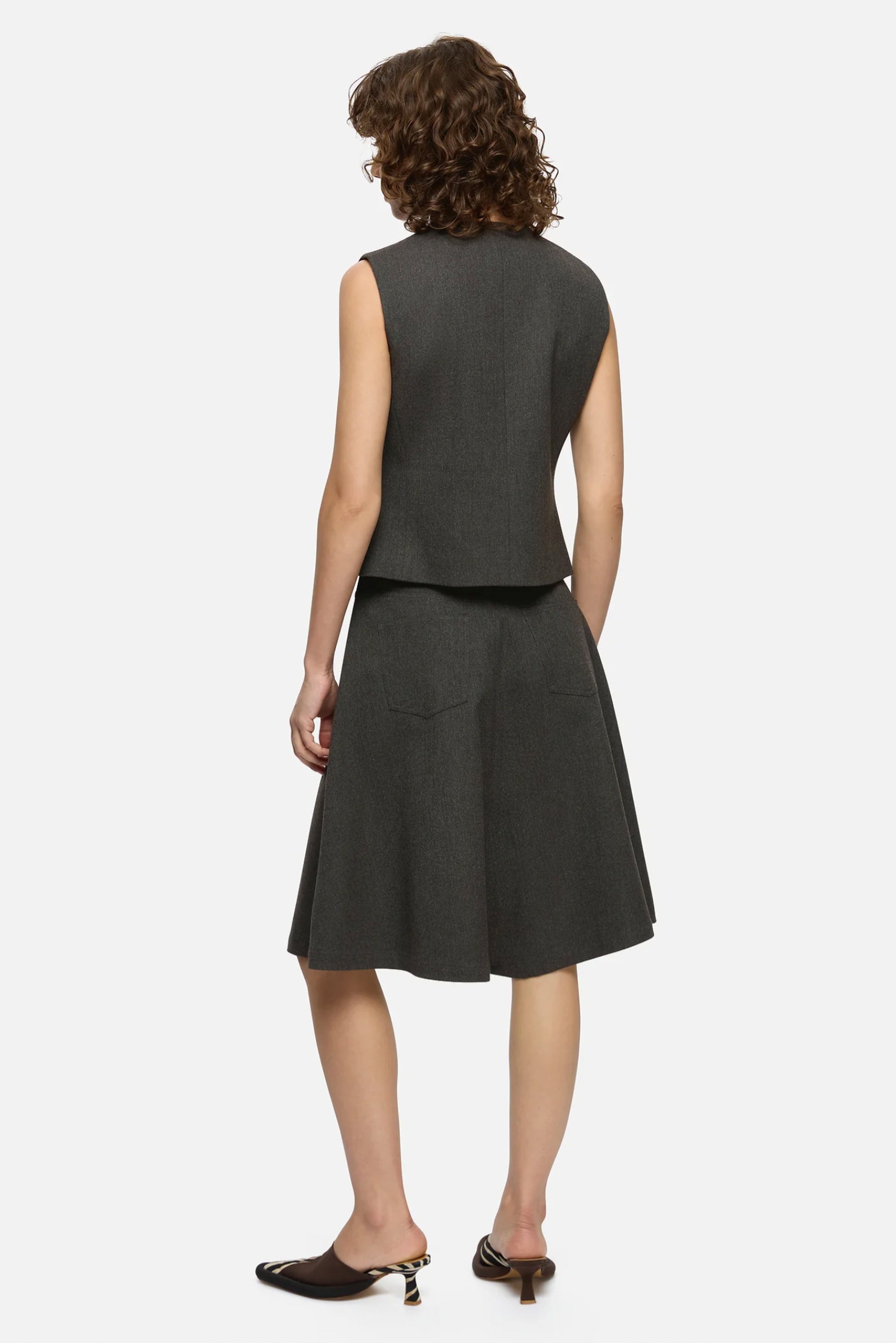 Jasmine Shorts - Charcoal