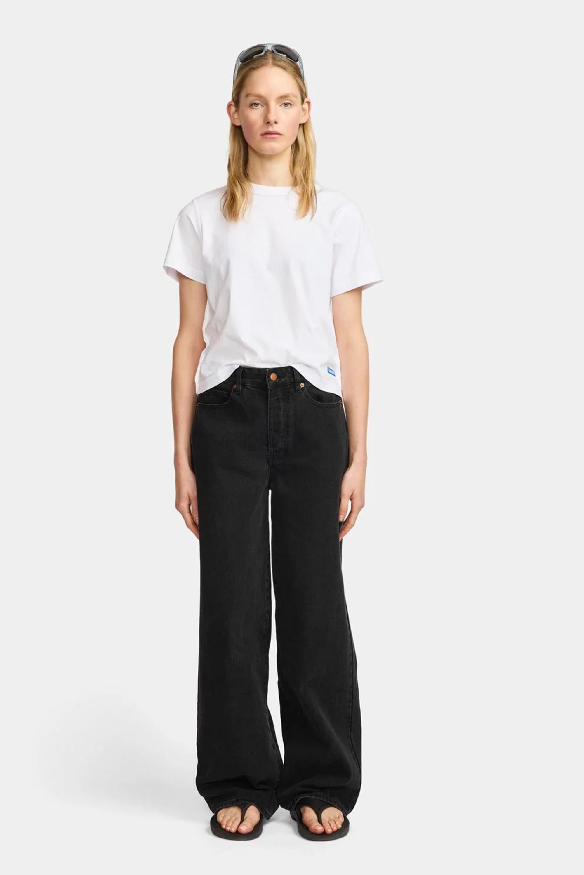 Wmns Blind Tee - White