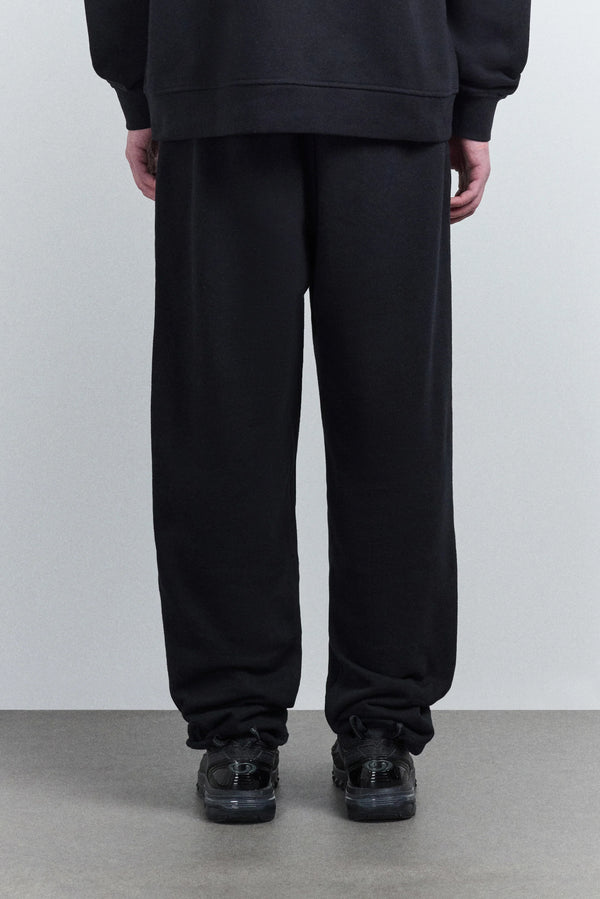 Woolmore Logo Jogger - Black