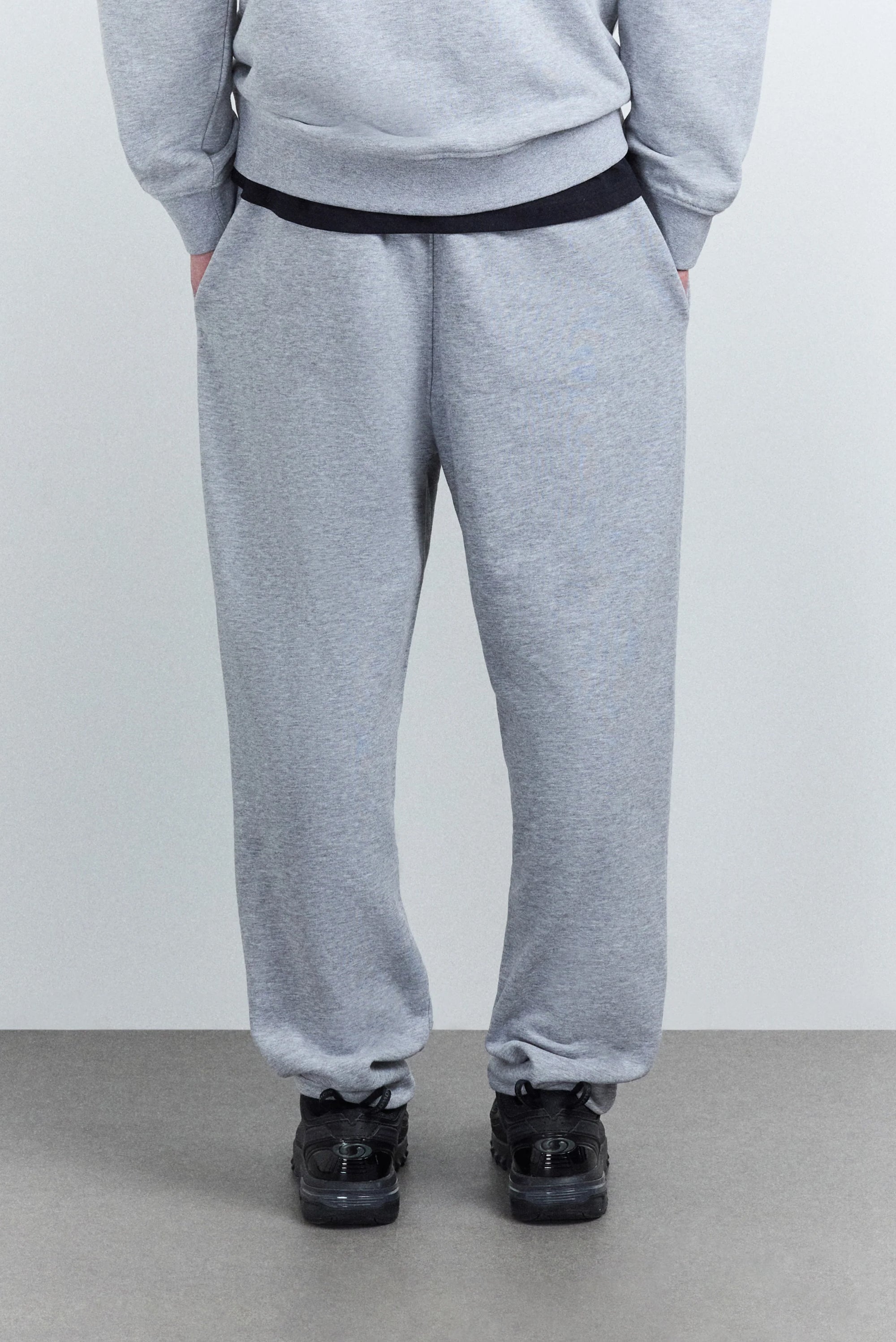 Woolmore Logo Jogger - Grey Marl